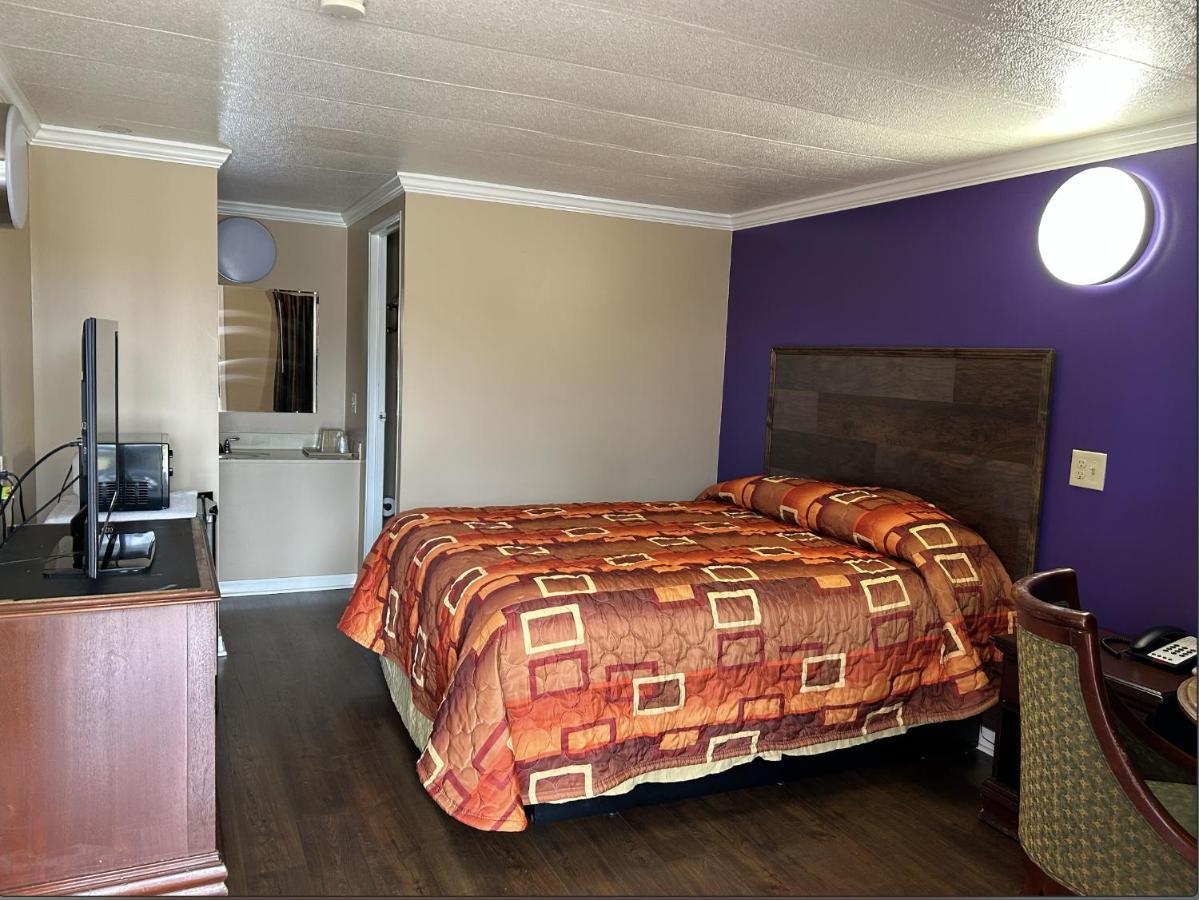 Spanish Inn Motel ブルックヘイブン エクステリア 写真